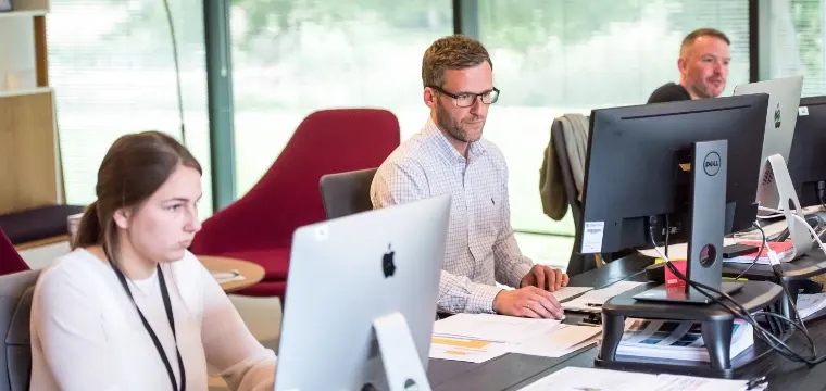 多元光电产品的国际拓展